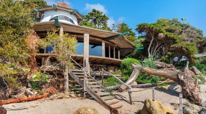 Malibu Architecture: A Tour Of Sandcastle House